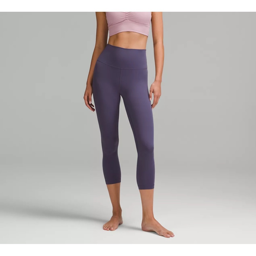 NWT Lululemon size 14 Align high rise 23” crop leggings